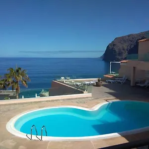 409 Gigantes Apartment